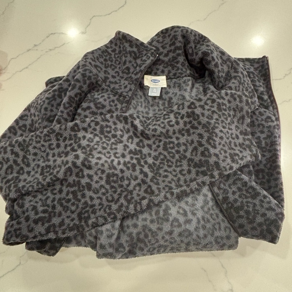 Old Navy Charcoal Leopard Fleece Jacket